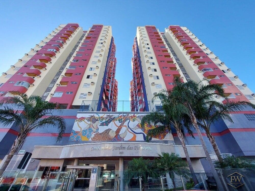 Apartamento em São José - 1 Suíte + 2 dormitórios