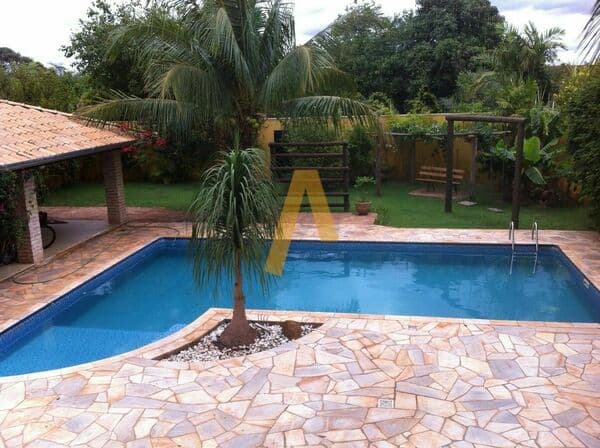 Casa em Ribeirão Preto - Jardim Canadá