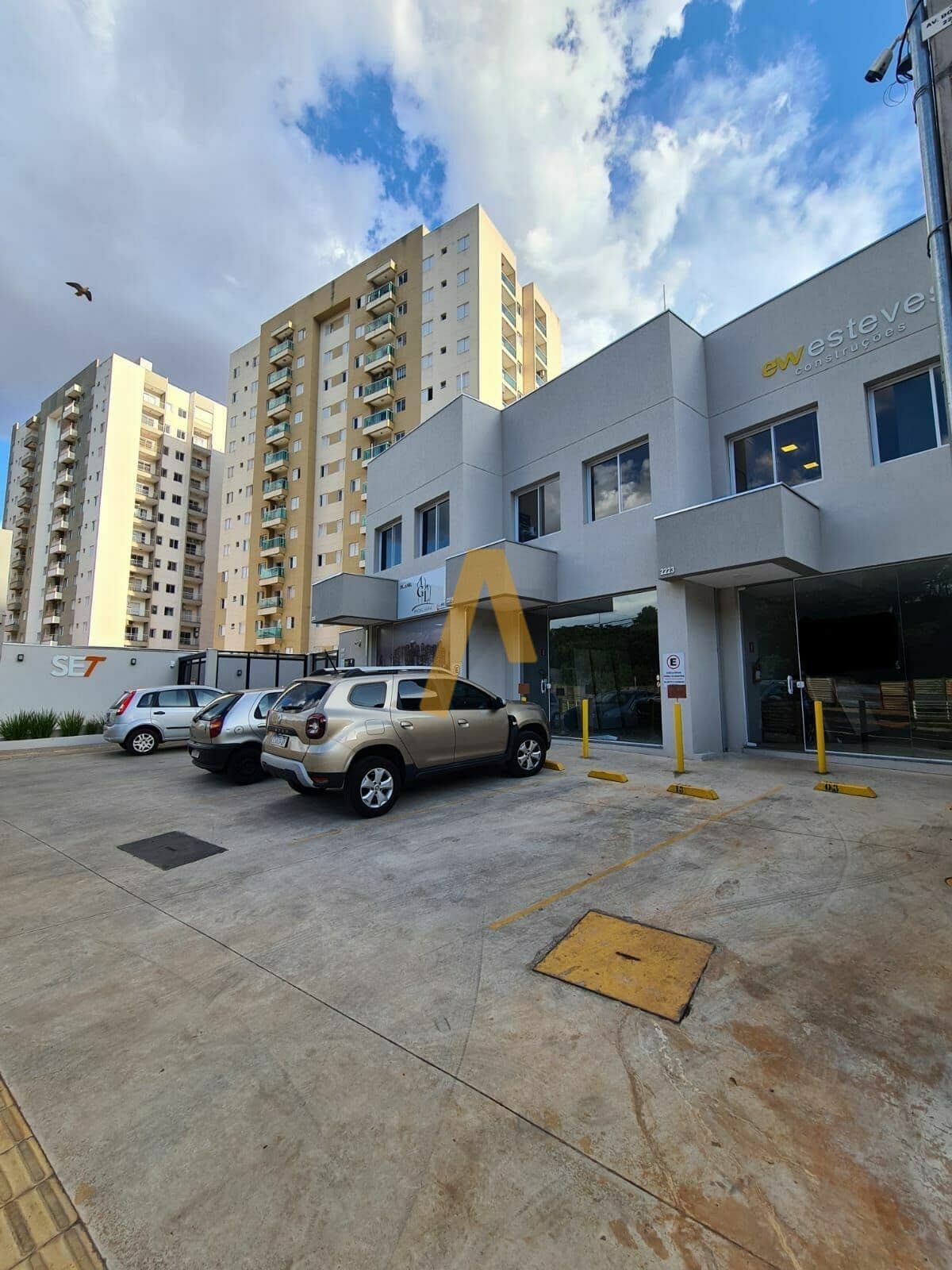 Sala/Conjunto em Ribeirão Preto - Vila Amélia