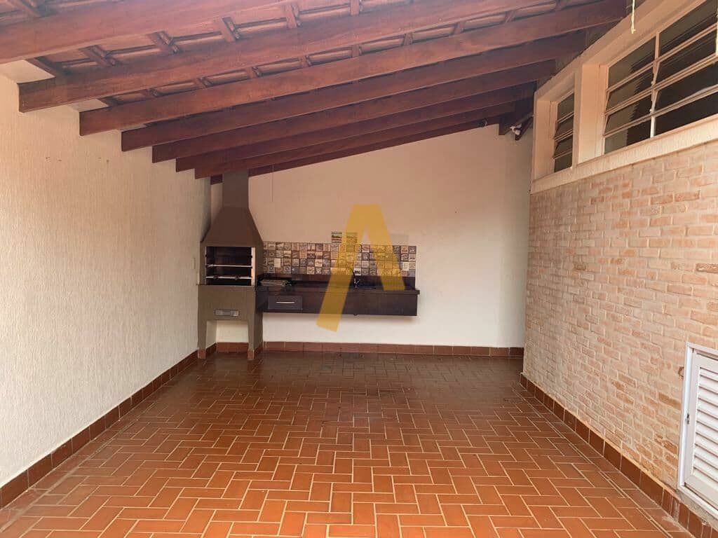 Casa em Ribeirão Preto - Jardim Palma Travassos