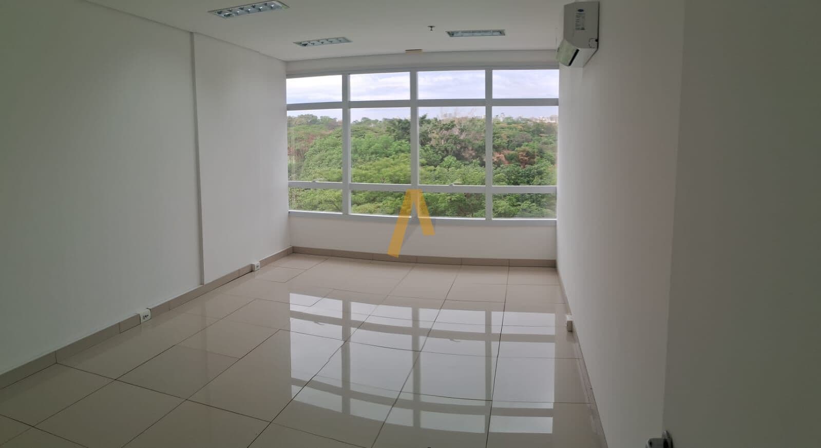 Sala/Conjunto em Ribeirão Preto - Jardim Palma Travassos