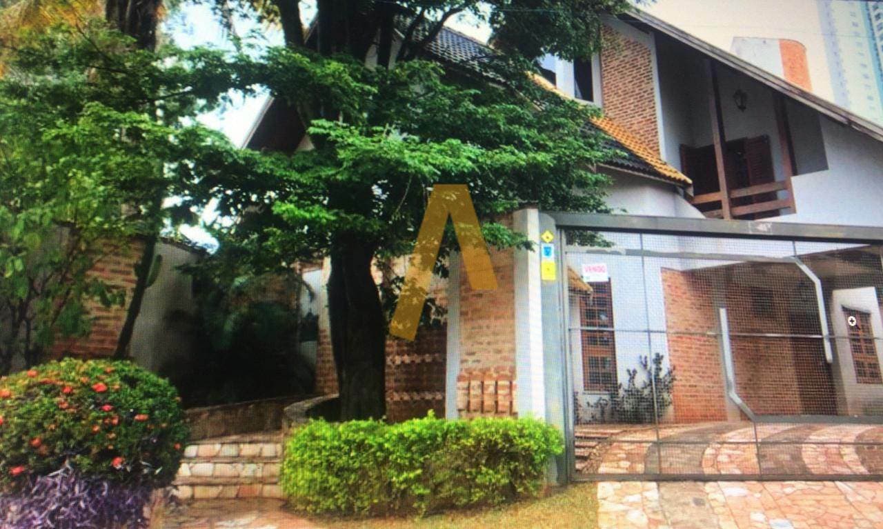 Sobrado em Ribeirão Preto - Jardim Canadá