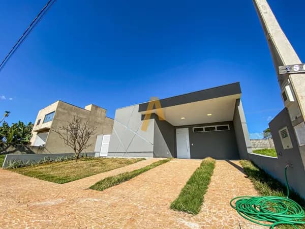 Casa em Ribeirão Preto - Loteamento Santa Marta