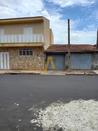 Sobrado em Ribeirão Preto - Campos Elíseos
