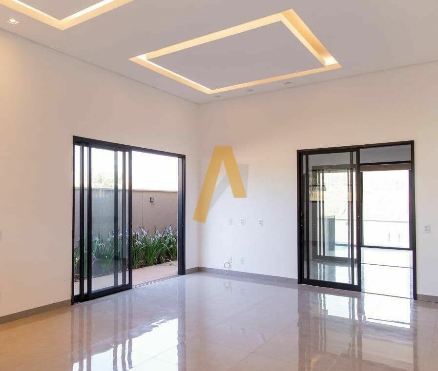 Casa em Condomínio