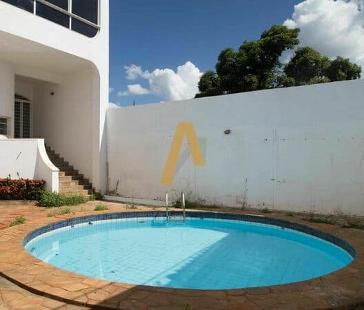Casa em Ribeirão Preto - Alto da Boa Vista