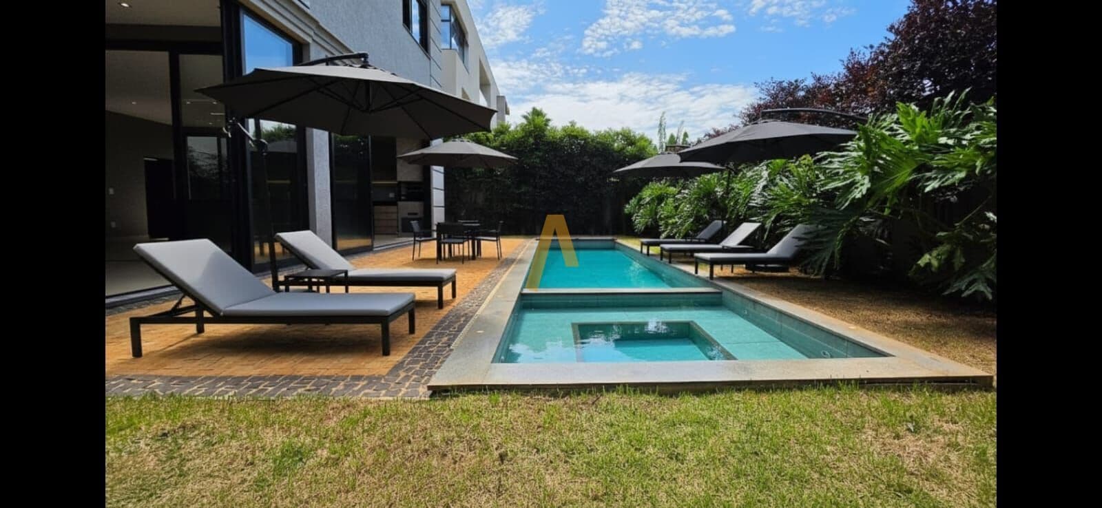 Casa de Condomínio em Ribeirão Preto - Alphaville