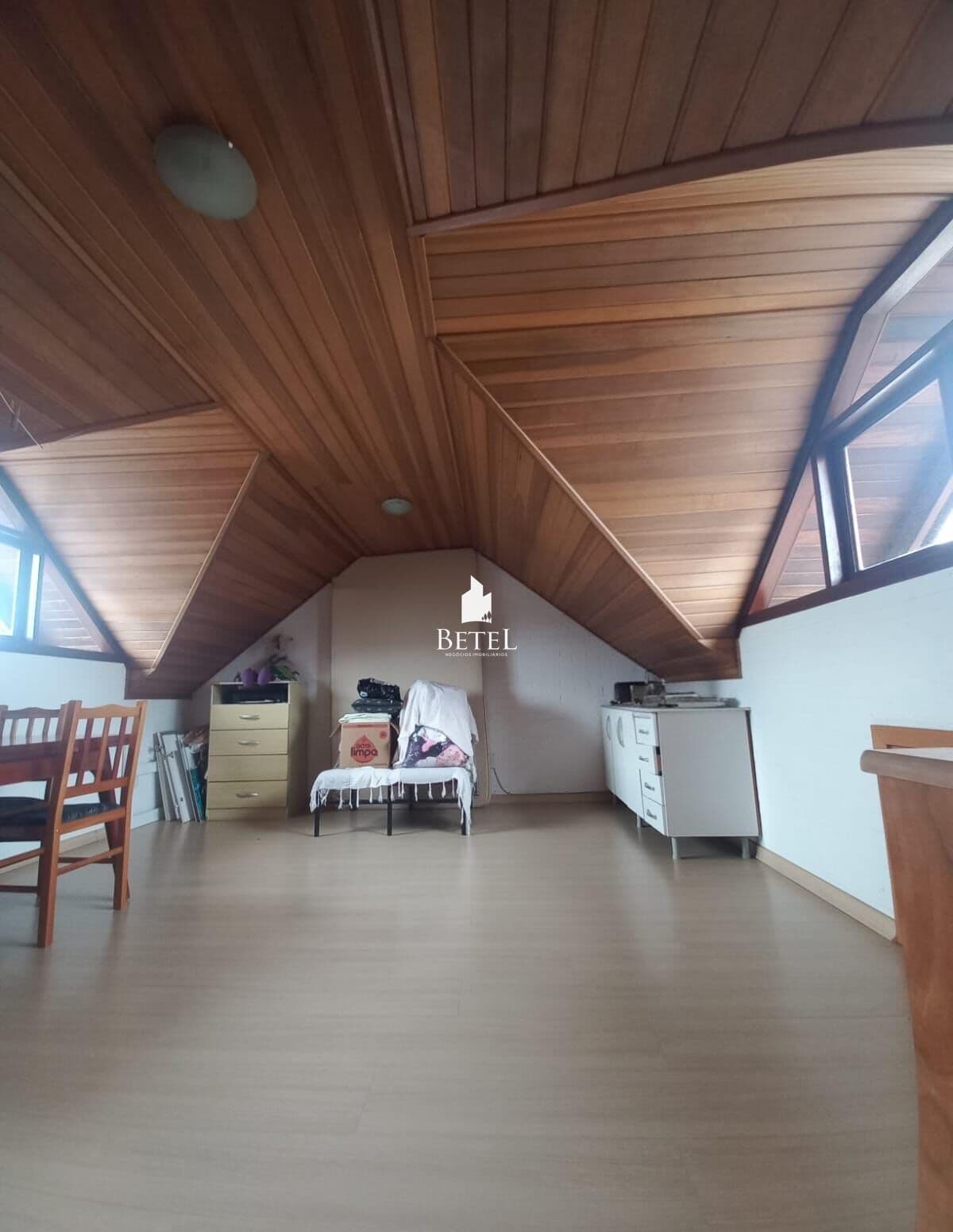 Sobrado em São José, Caxias do Sul/RS