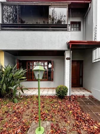 Sobrado em Caxias do Sul - Jardim América