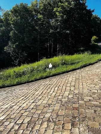Lote/Terreno em Caxias do Sul - Linha 40