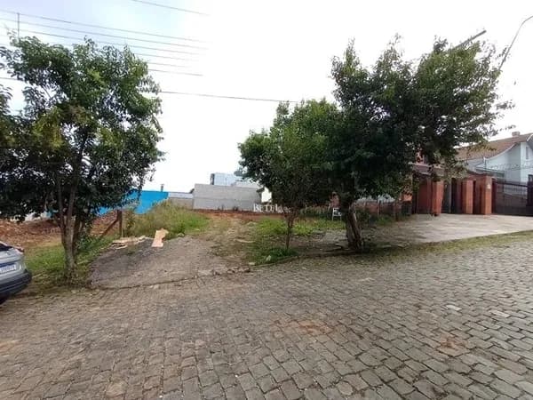 Lote/Terreno em Caxias do Sul - Cinqüentenário