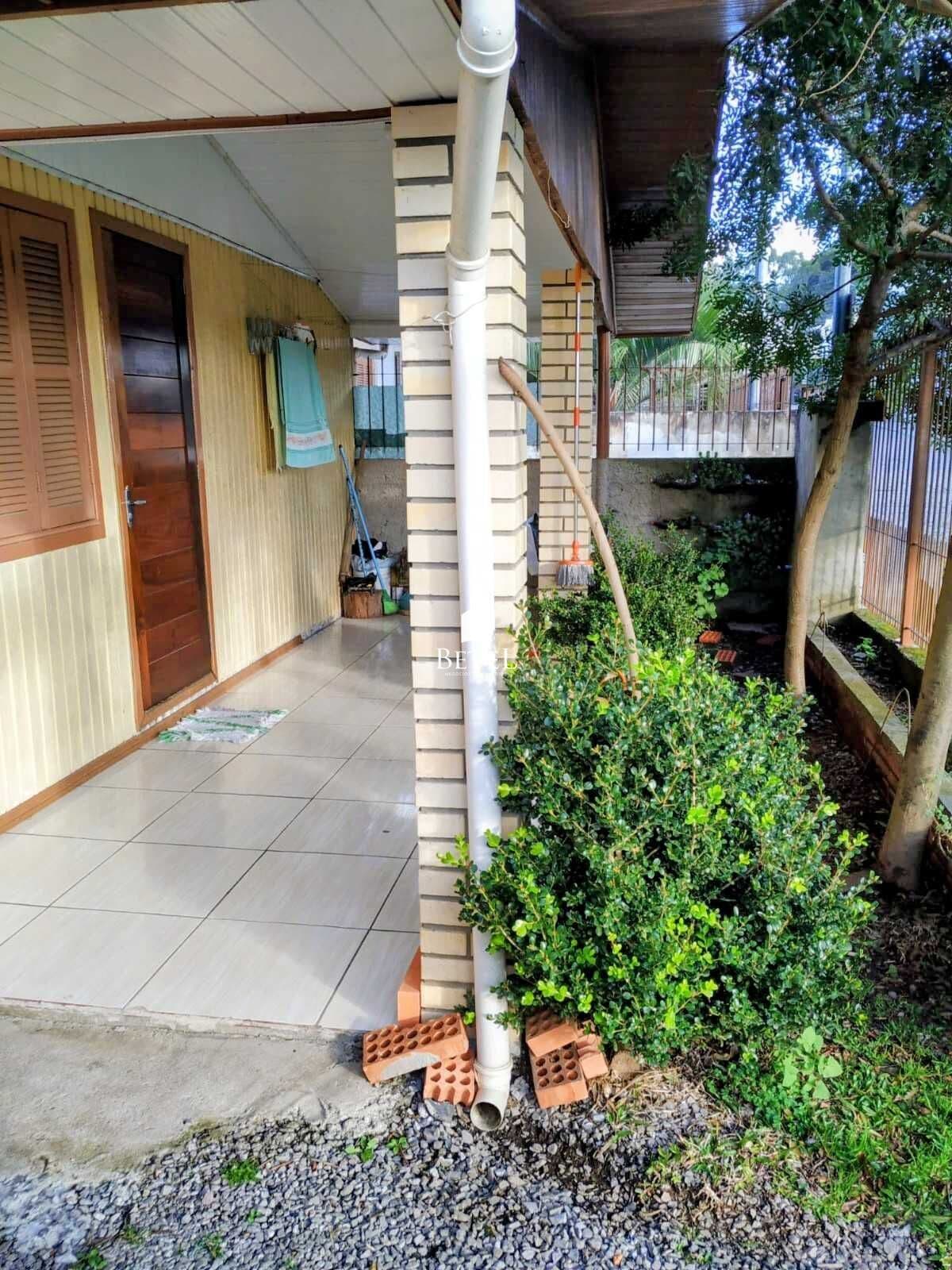 Casa Mista em Jardim Iracema, Caxias do Sul/RS