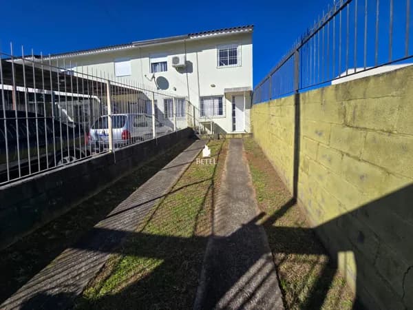 Sobrado em Caxias do Sul - São Luiz