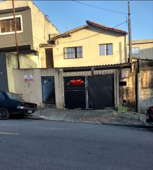 Terreno com casa antiga!