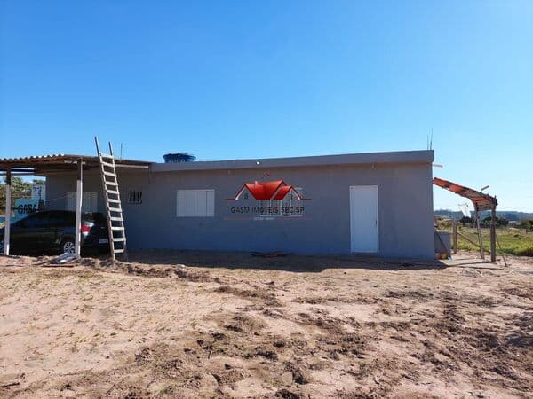 Terreno com casa