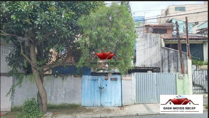 Terreno com casa antiga!