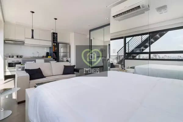 Cobertura de 35 m2 -02 vagas de garagem na Vila Madalena.