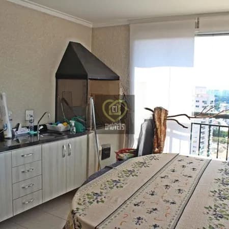 Apartamento no bairro Vila Romana, em São Paulo-SP