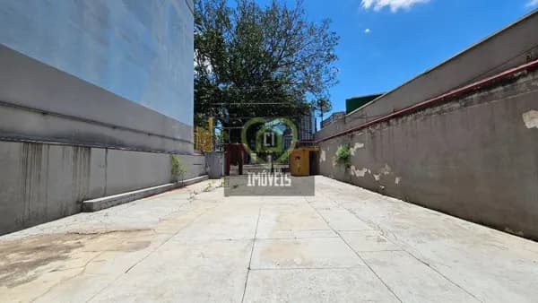 Prédio para alugar - 958m² - 4 pavimentos - Vila dos Remédios