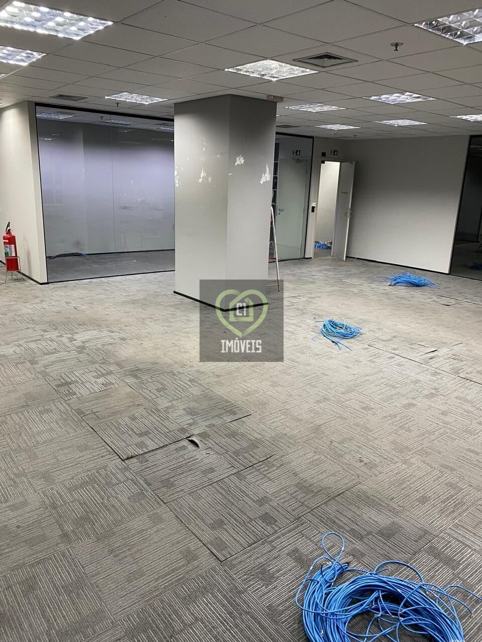 Conjunto comercial - 459 m² - 9 vagas de garagem - Itaim Bibi