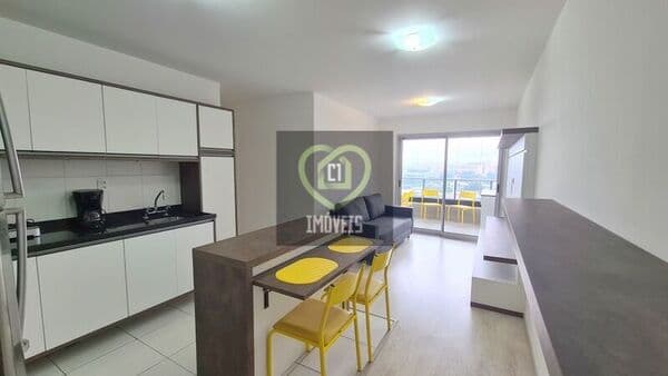 Apartamento Padrão mobiliado