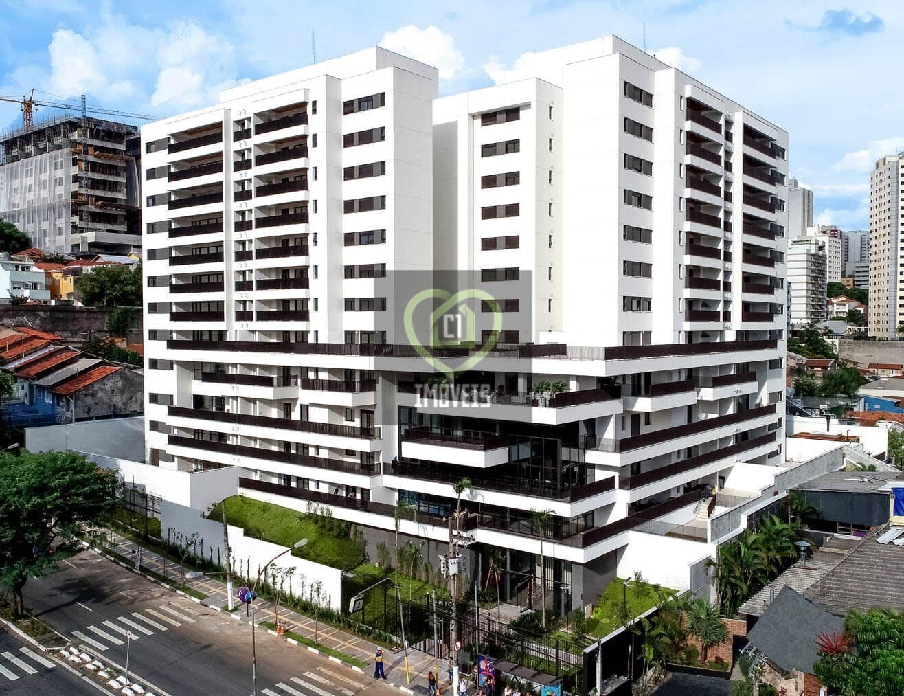 Duplex Reformado Alto Padrão Mobiliado na Pomepia com 2 suítes e 116 m²