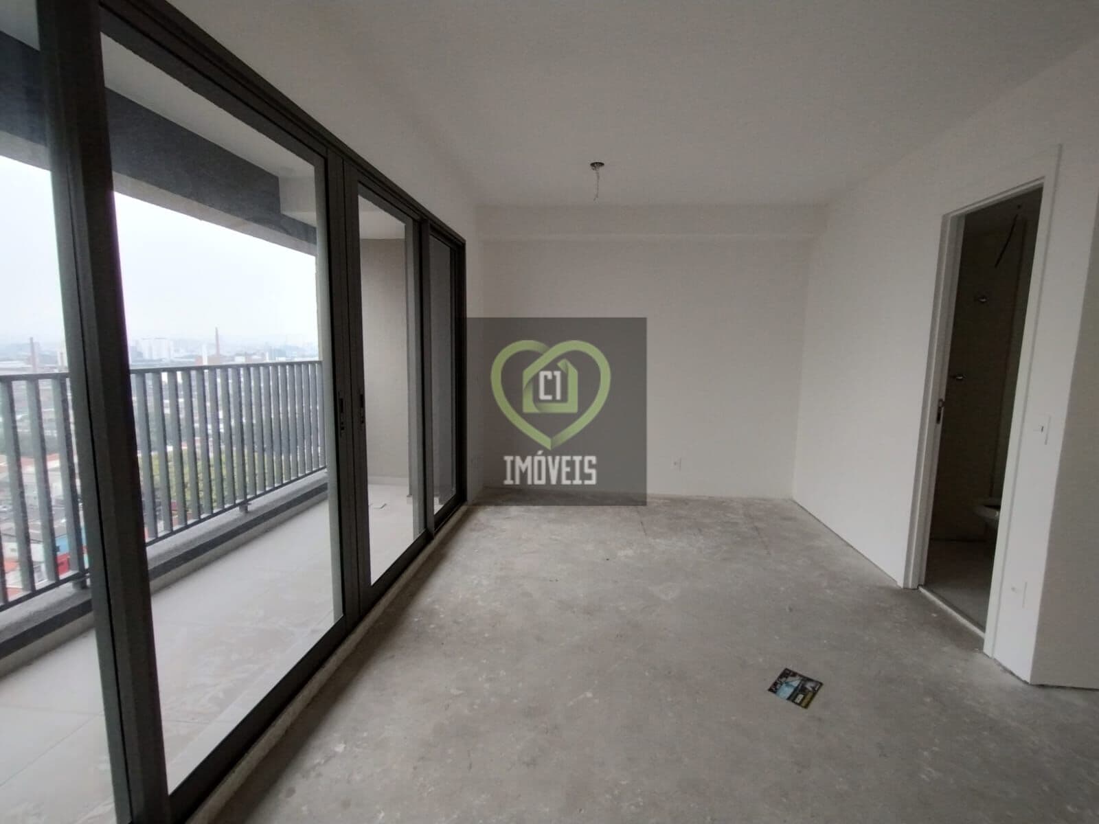 Pompéia - apartamento studio à venda, 37mts, varanda, andar alto, vista incrível
