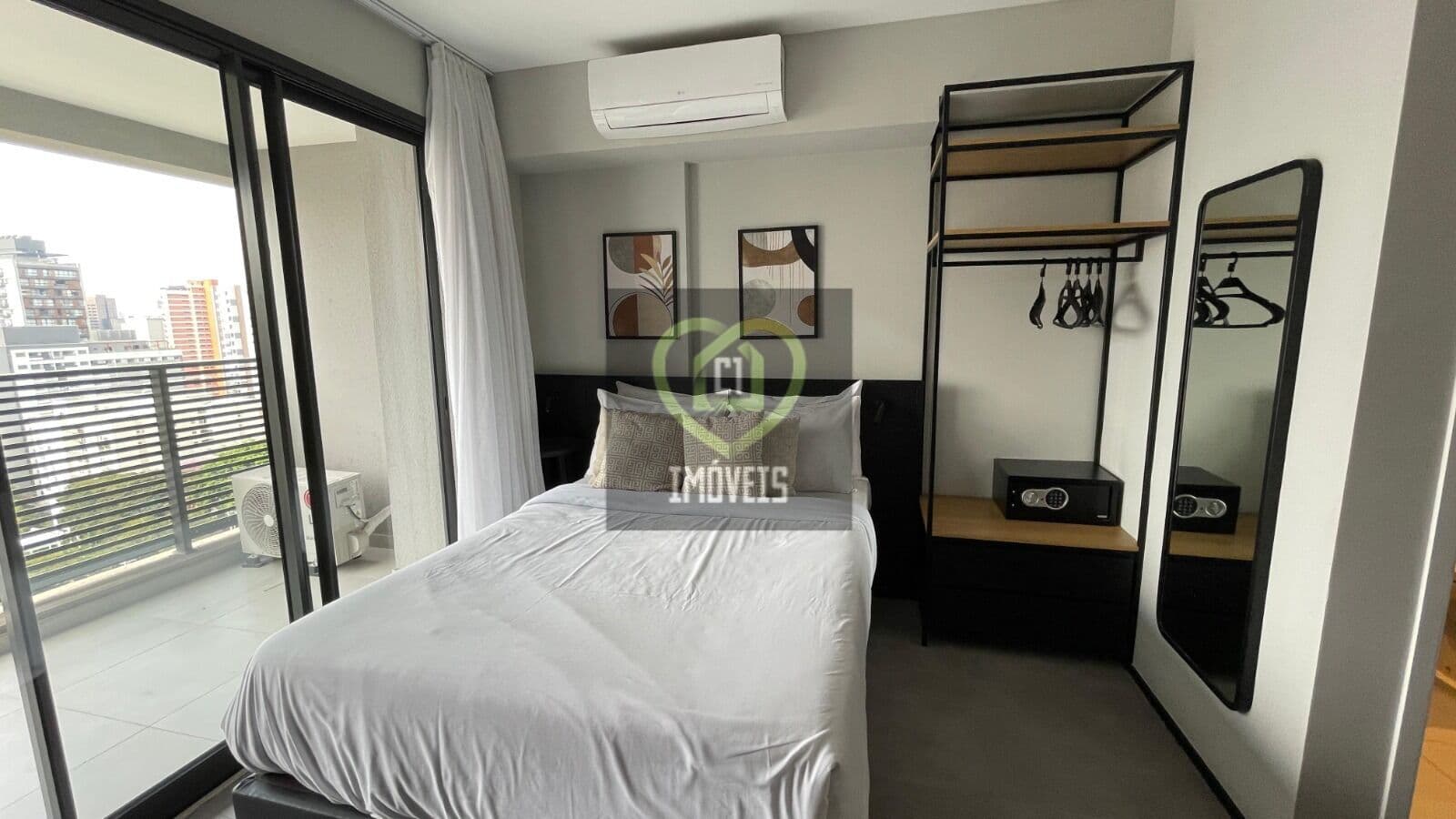 Apartamento Studio, para venda ou locação em Pompeia - SP