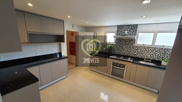 Apto reformado venda Perdizes 118m²