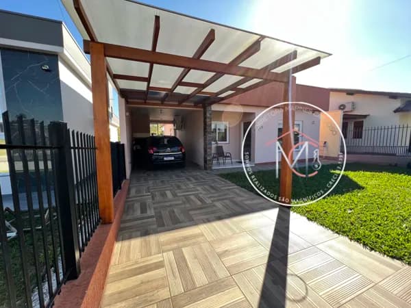 Casa em Araricá - Azaléia