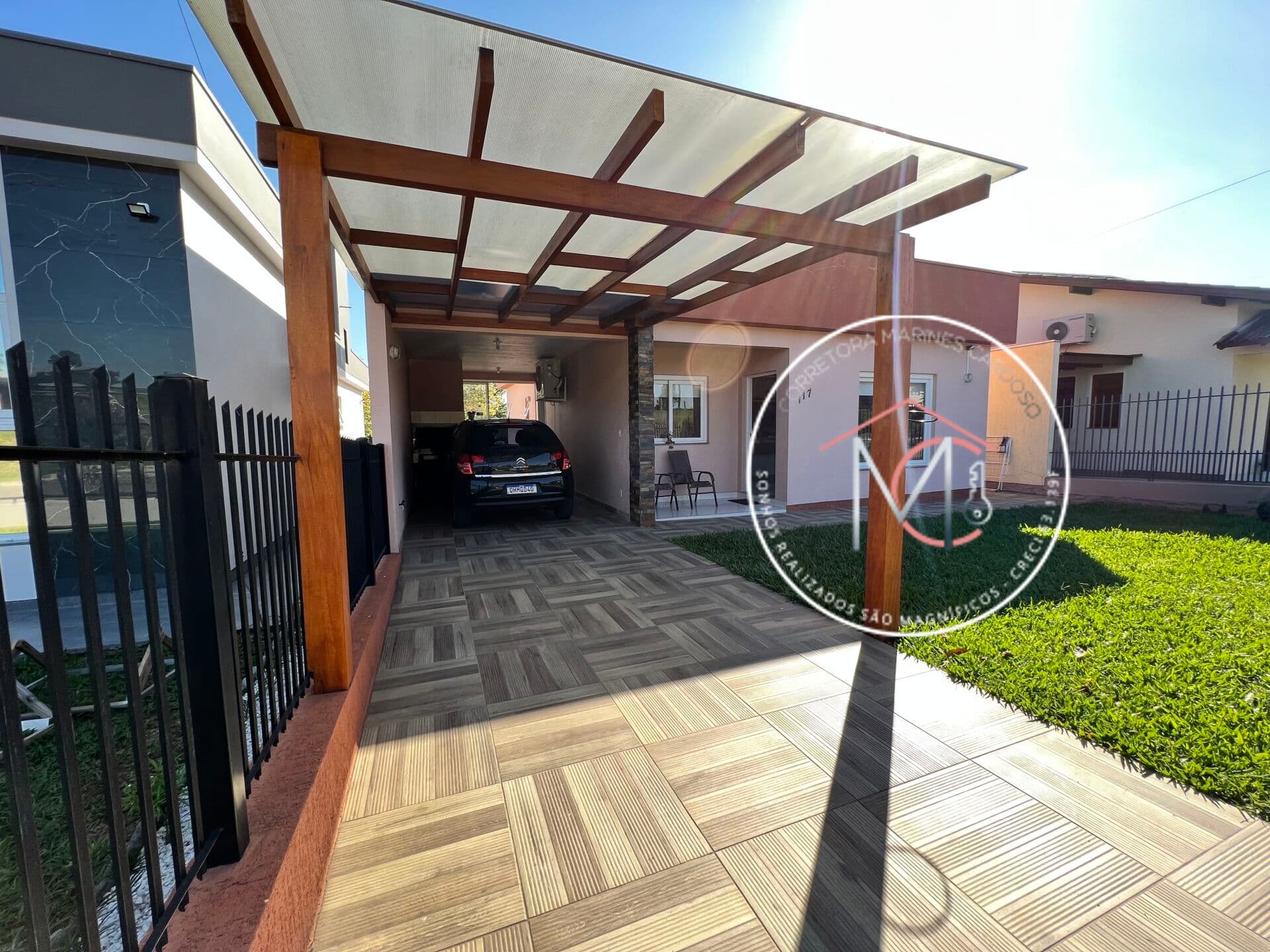 Casa em Araricá - Azaléia