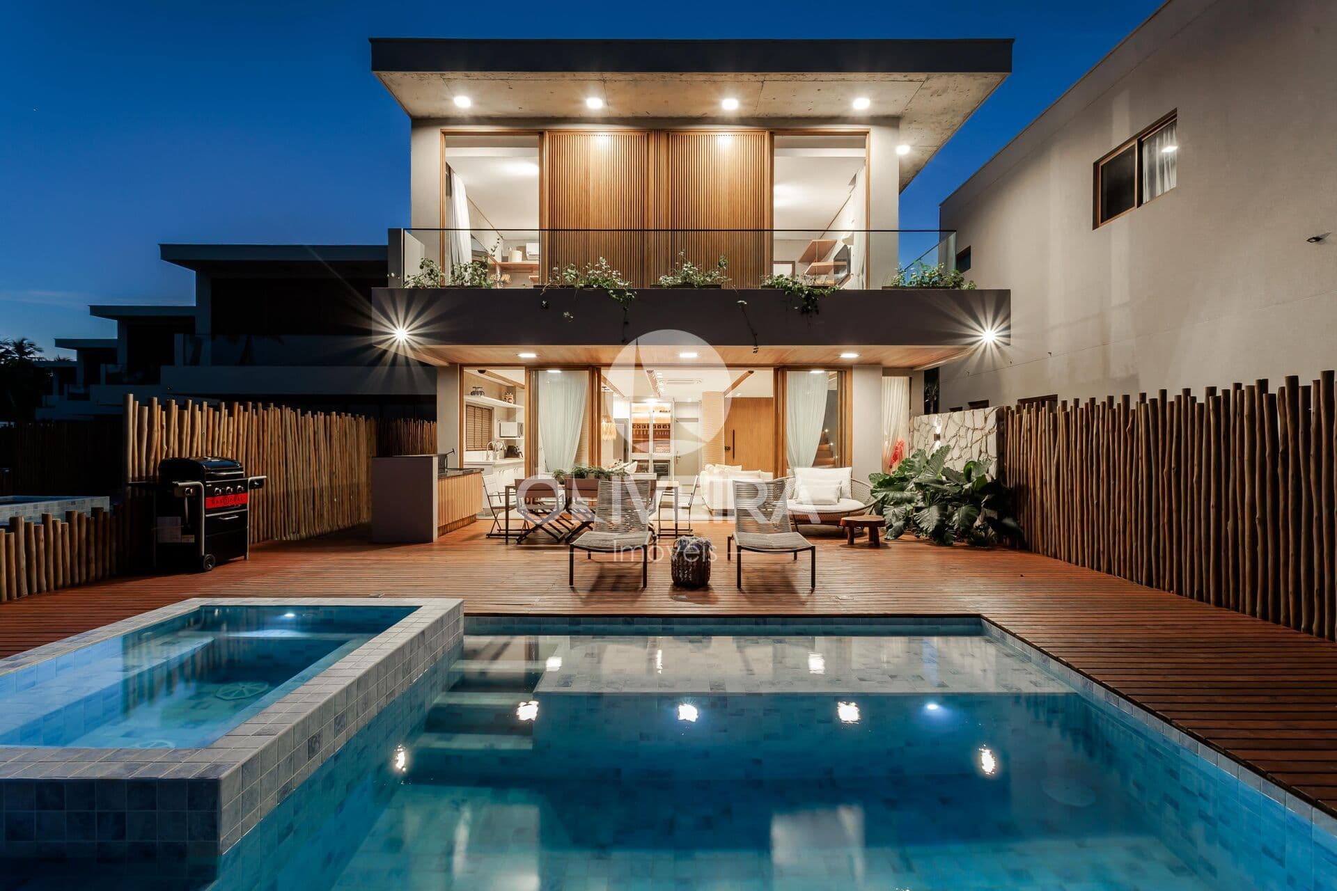 Casa de luxo 5 suítes à venda pé na areia: Huna Residence na exclusiva praia do Marceneiro!