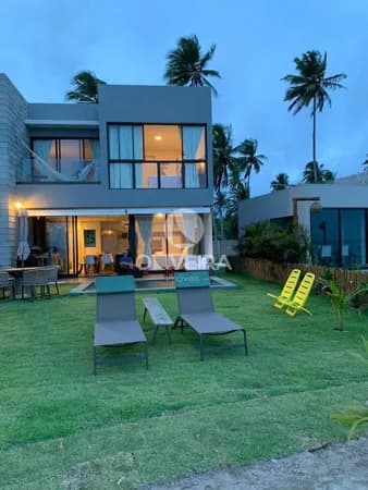 Casa frente mar 3 suítes, piscina privativa à venda na praia do Marceneiro, litoral norte de Alagoas