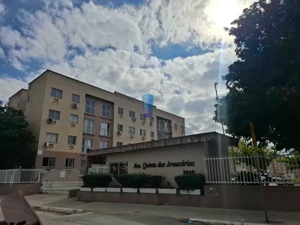 APARTAMENTO SEMI-MOBILIADO NO BAIRRO ITAIPAVA!