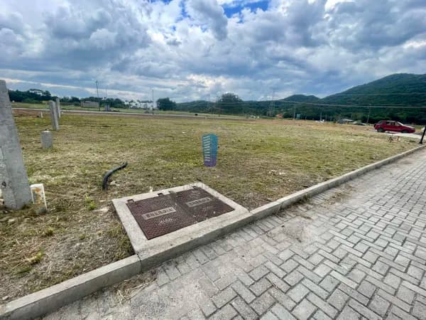 Terreno para Galpão ou Imóvel Comercial em Condomínio Comercial