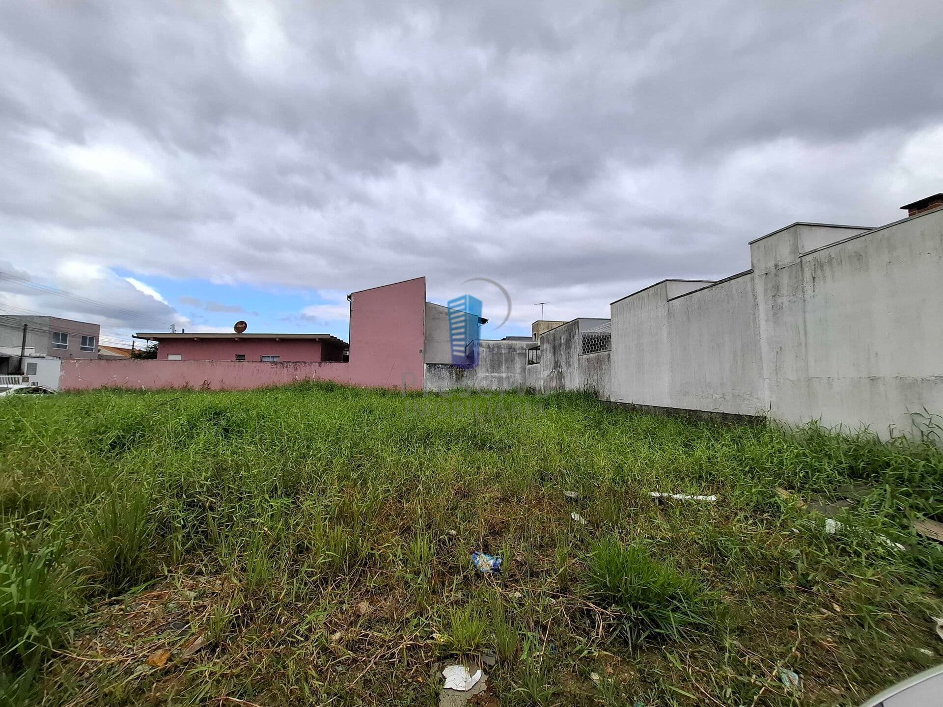 Terreno em avenida no bairro Santa Regina - Itajaí - SC