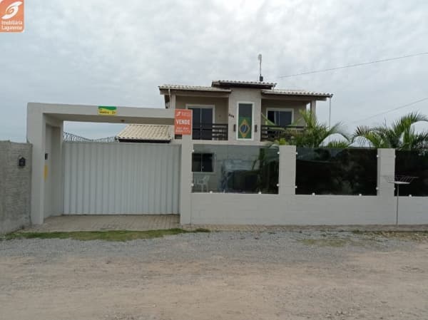 Casa Sobrado para Venda em SAMBAQUI Imbituba-SC