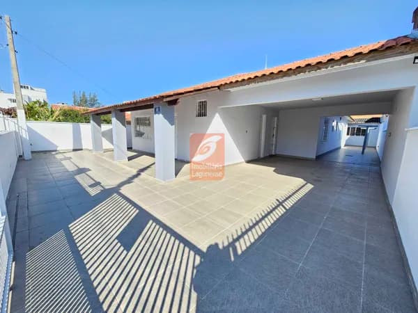 Casa em Laguna - Mar Grosso