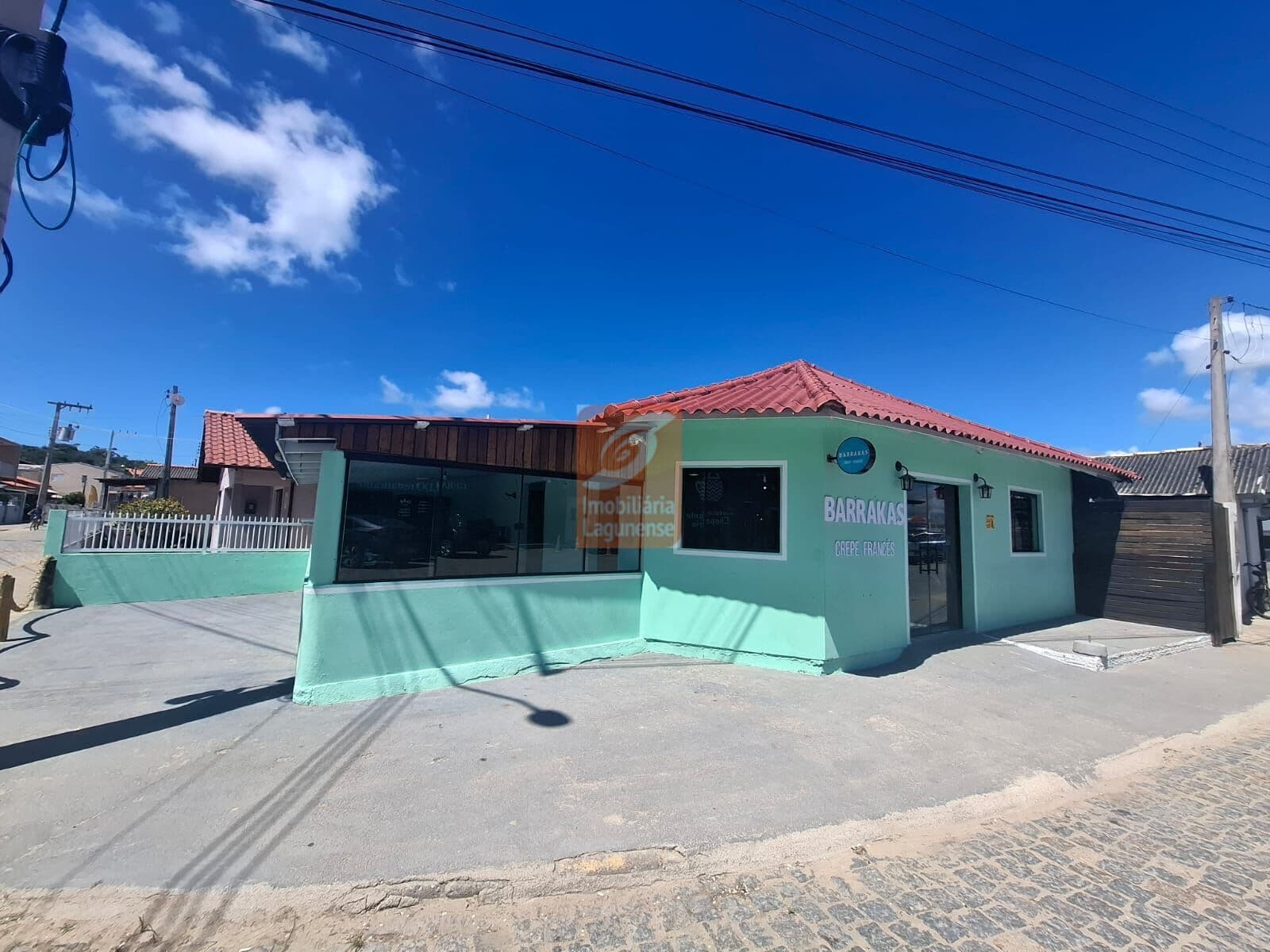 Sala Comercial em Ponta da Barra, Laguna/SC