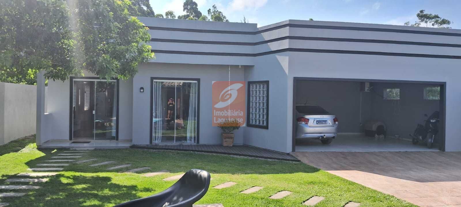 Casa em Barbacena, Laguna/SC