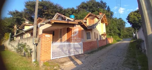 Casa em Ponta da Barra, Laguna/SC