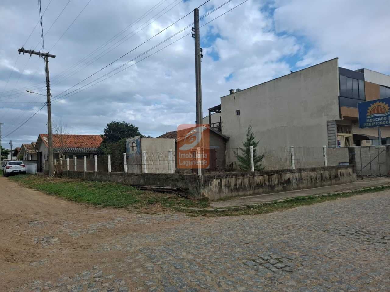 Terreno em Ponta da Barra, Laguna/SC
