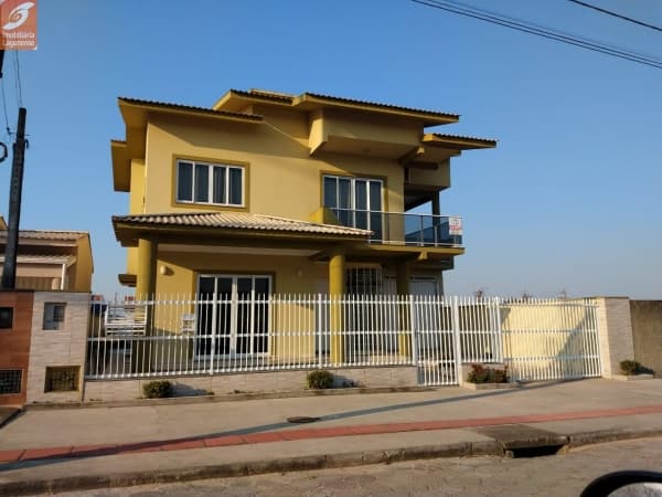 Casa Alvenaria para Venda em Progresso Laguna-SC