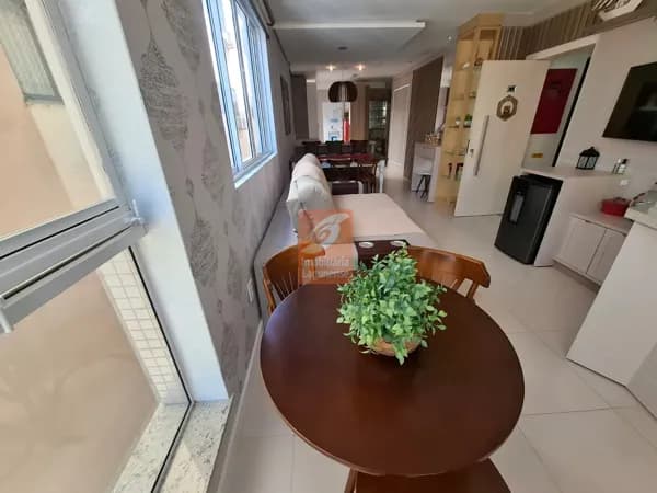 Apartamento em Laguna