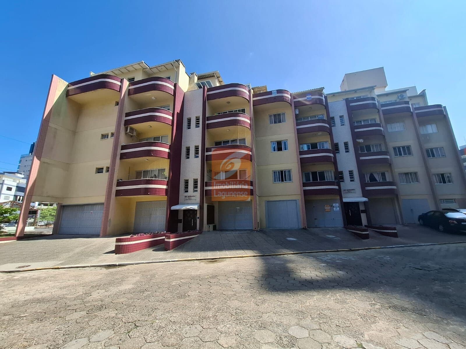 Apartamento em Mar Grosso, Laguna/SC