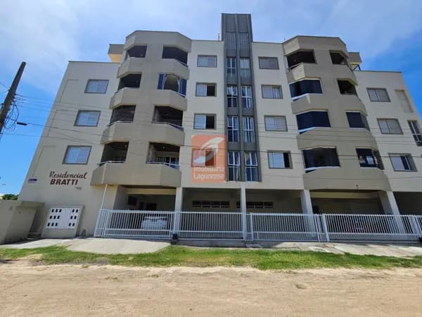 Apartamento em Mar Grosso, Laguna/SC