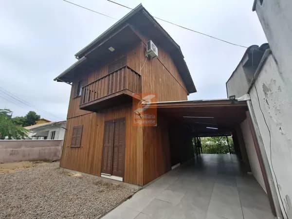 Casa em Laguna - Mar Grosso