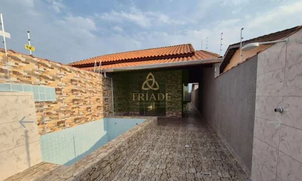 **REPASSE DE FINANCIAMENTO** Casa Padrão geminada lado praia - Itanhaém - SP