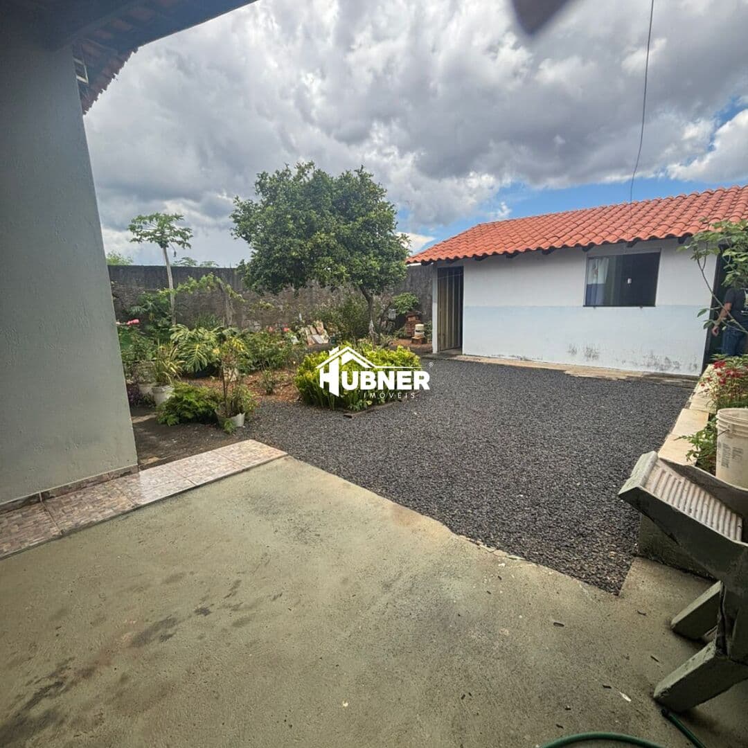 Casa Padrão I 2 Quartos Bairro Santiago