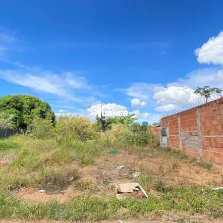 Terreno 240m² | Goiás parte alta